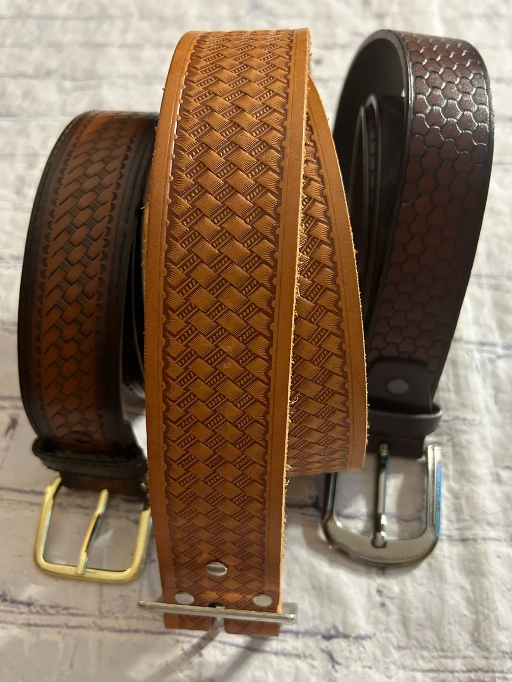 CANYON SKY SOUTHWEST CHOCOLATE BROWN & TWO-TONE WESTERN & CARMEL WESTERN BELTS